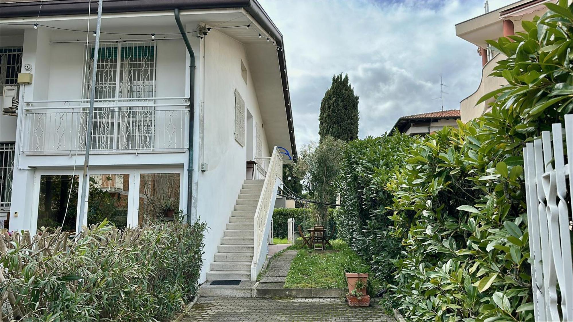 Appartamenti Villa Renata Riccione Bagian luar foto